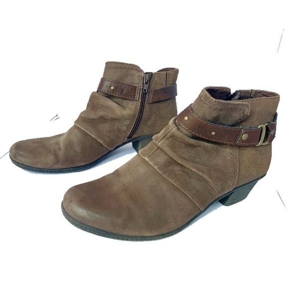 Earth Origins “Meryl” bootie—hard to find - Picture 4 of 5